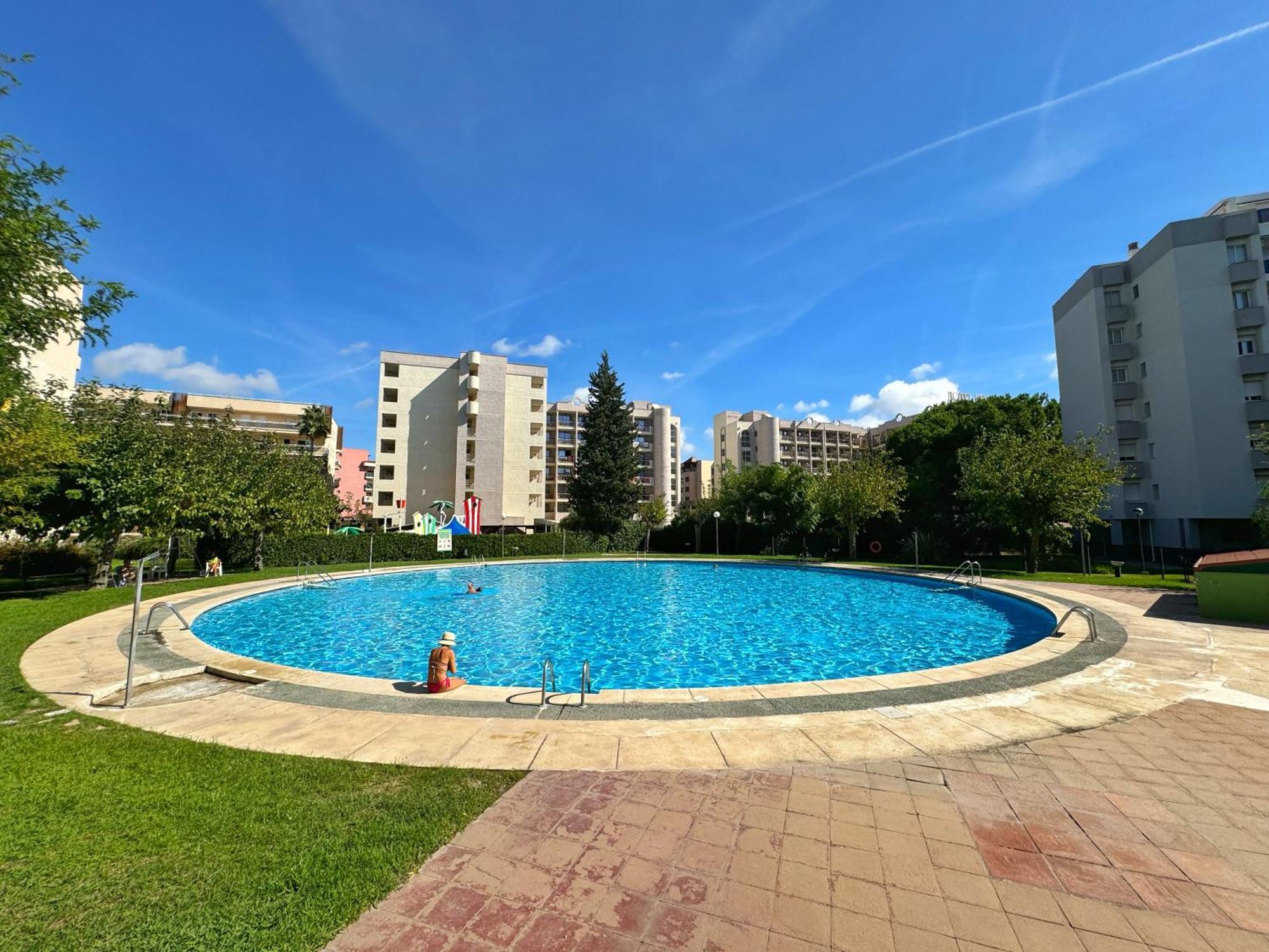 Апартаменты Domuum Holidays - Cordoba Салоу Экстерьер фото