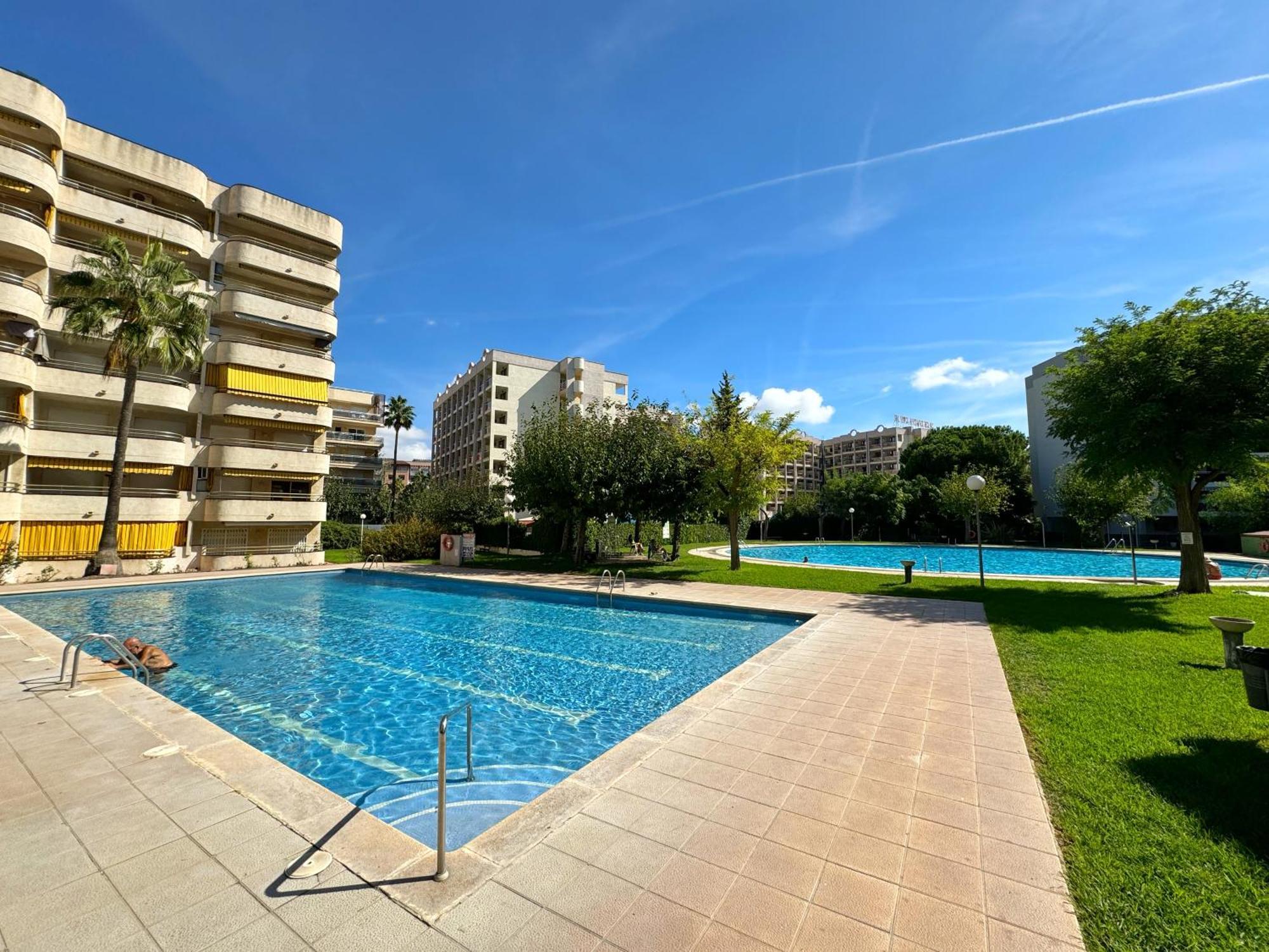 Апартаменты Domuum Holidays - Cordoba Салоу Экстерьер фото